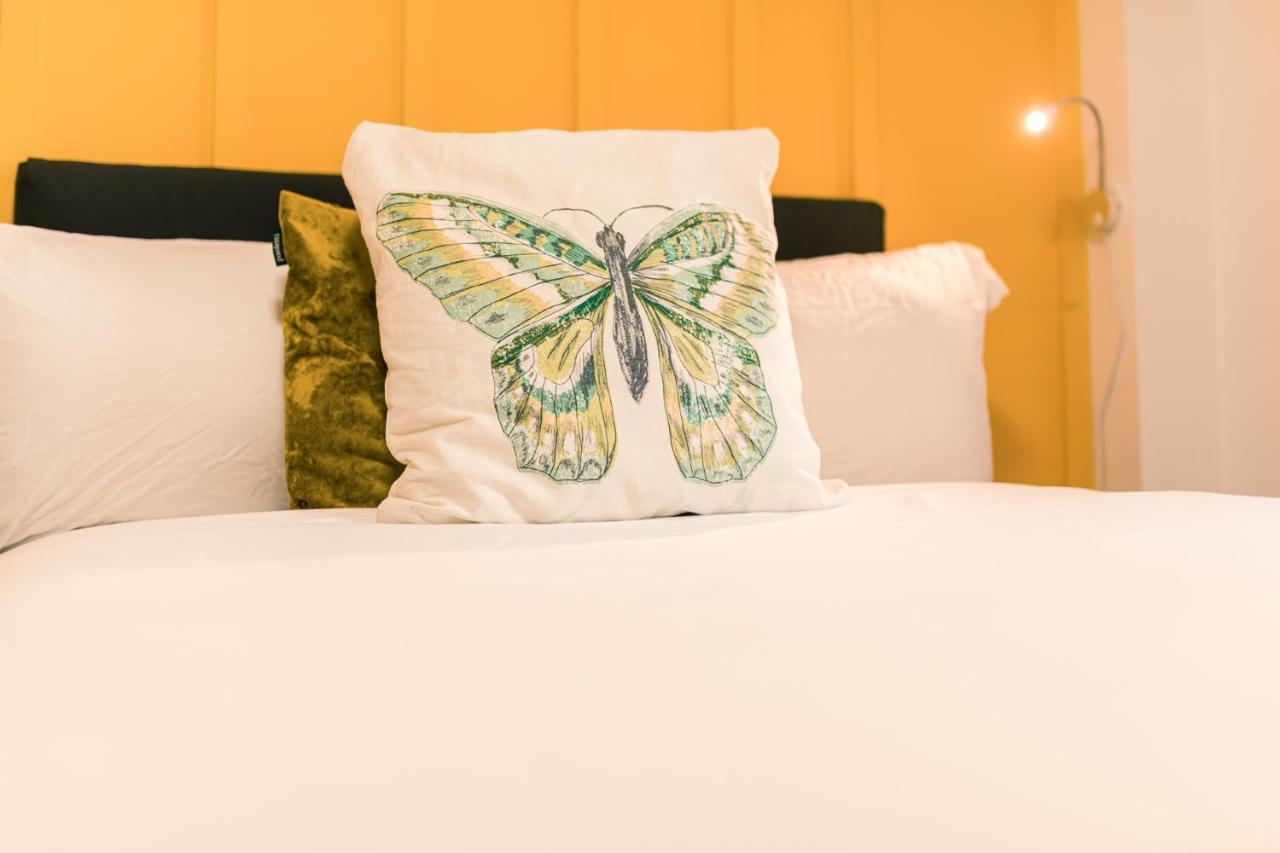 Sidemersey Livings- Convenient And Central 2-Bedroom Haven In L1 Ливърпул Екстериор снимка