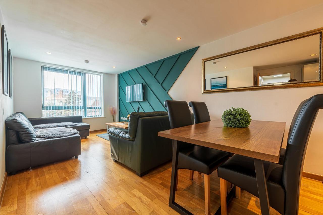 Sidemersey Livings- Convenient And Central 2-Bedroom Haven In L1 Ливърпул Екстериор снимка