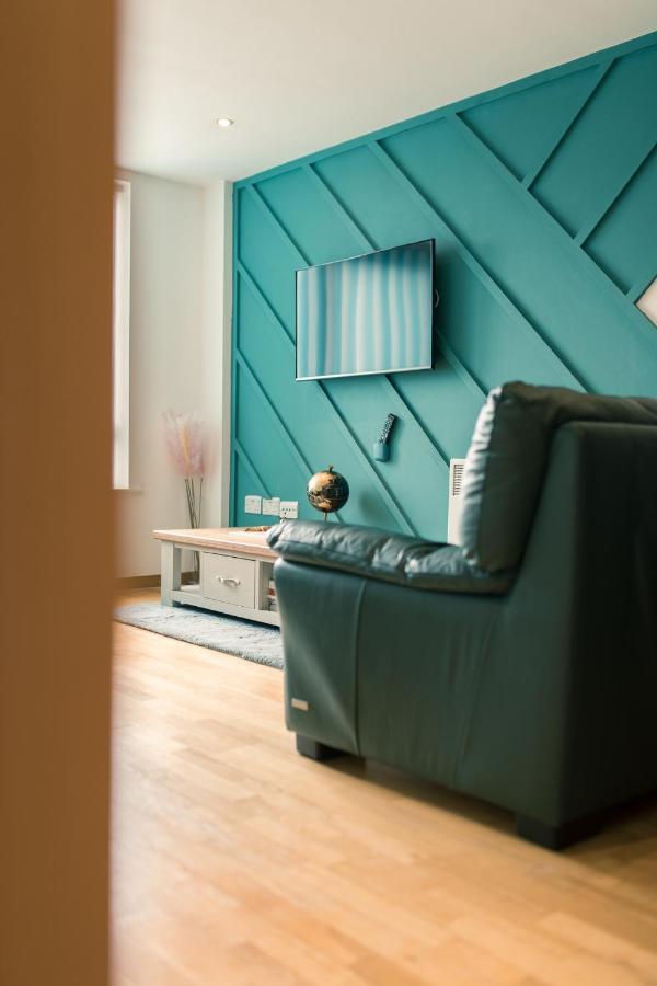 Sidemersey Livings- Convenient And Central 2-Bedroom Haven In L1 Ливърпул Екстериор снимка