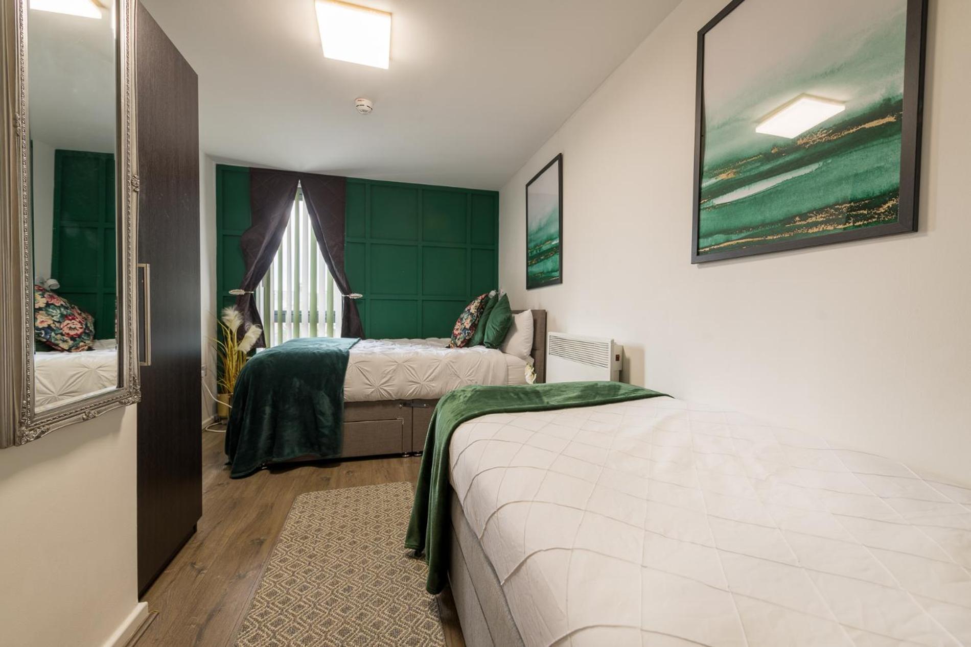 Sidemersey Livings- Convenient And Central 2-Bedroom Haven In L1 Ливърпул Екстериор снимка