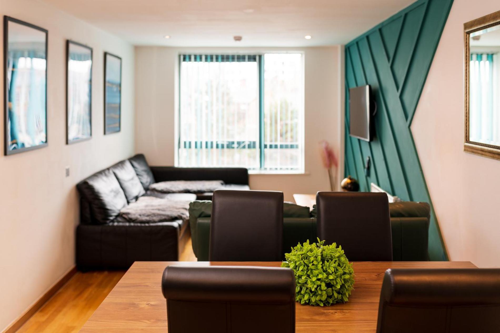 Sidemersey Livings- Convenient And Central 2-Bedroom Haven In L1 Ливърпул Екстериор снимка